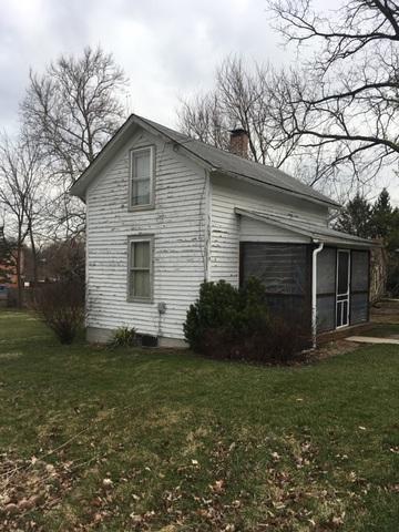305 E Van Emmon St., Yorkville, IL 60560