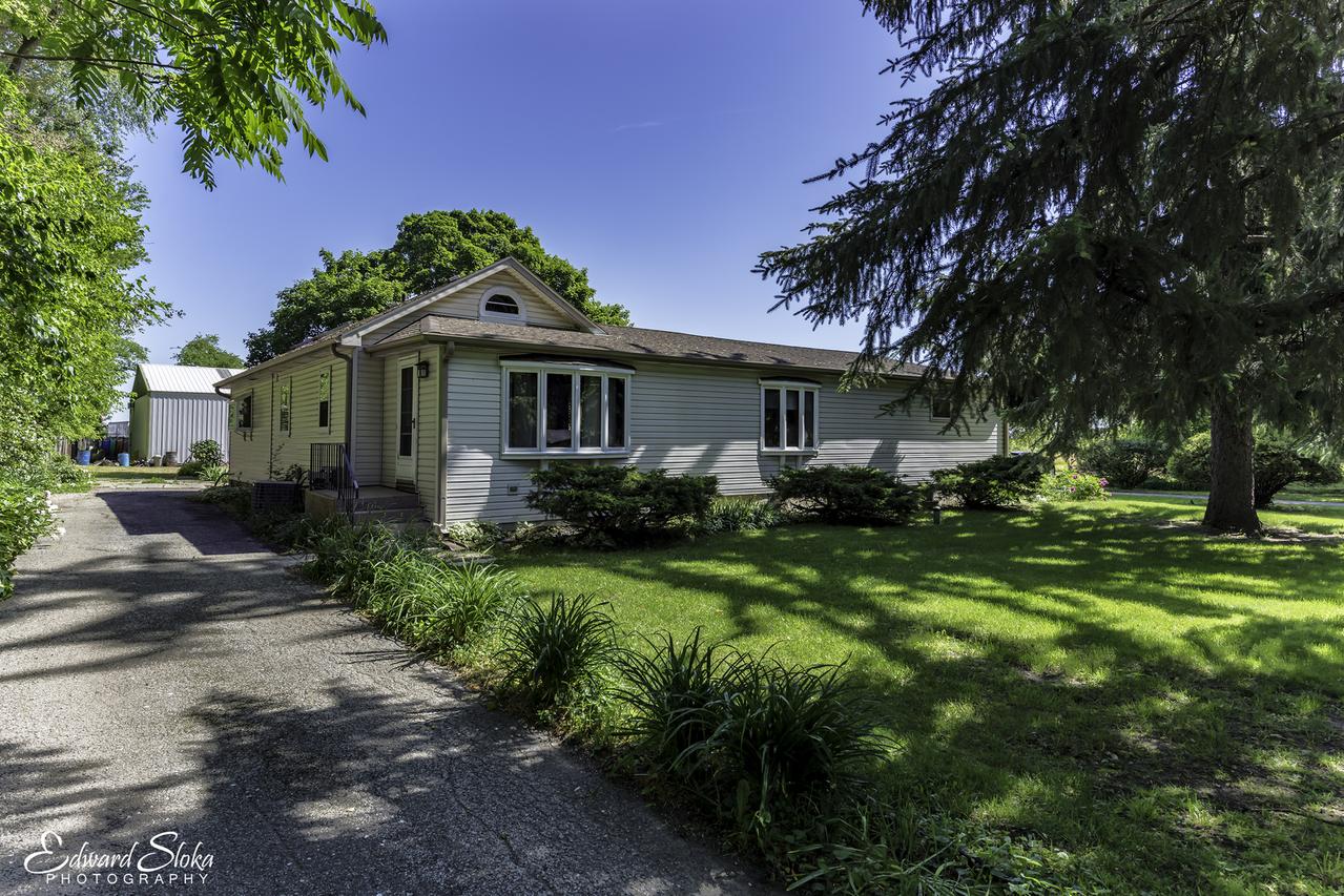 3310 Bull Valley Rd., Mchenry, IL 60050