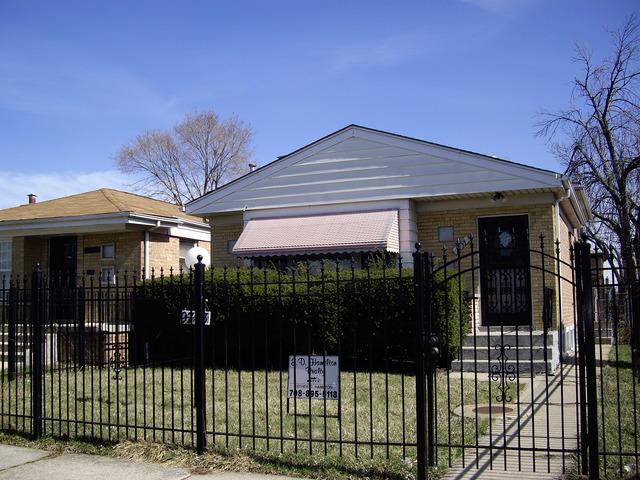 9753 S Princeton Ave., Chicago, IL 60628