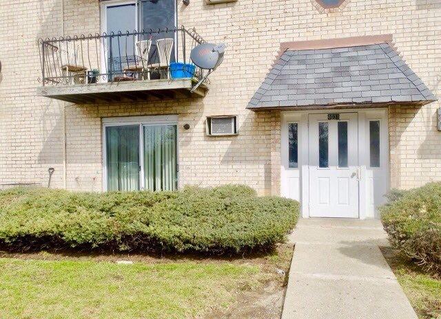 4031 Bonhill Dr. #1A, Arlington Heights, IL 60004