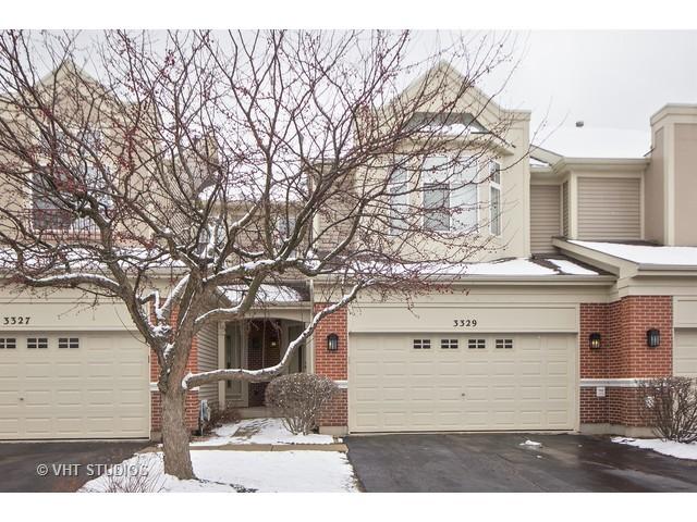 3329 Rosecroft Ln., Naperville, IL 60564