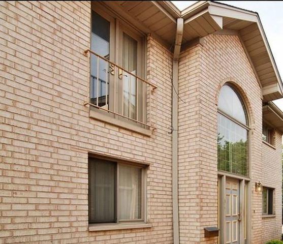 2031 N Harlem Ave. #3S, Chicago, IL 60707