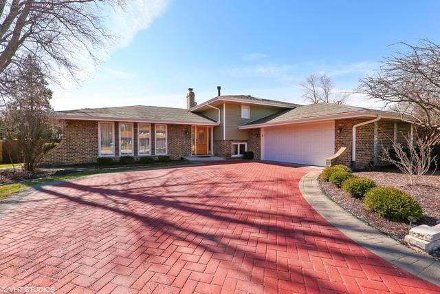 17W023 Terry Tr., Willowbrook, IL 60527