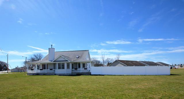 702 W Elm St., Hoopeston, IL 60942
