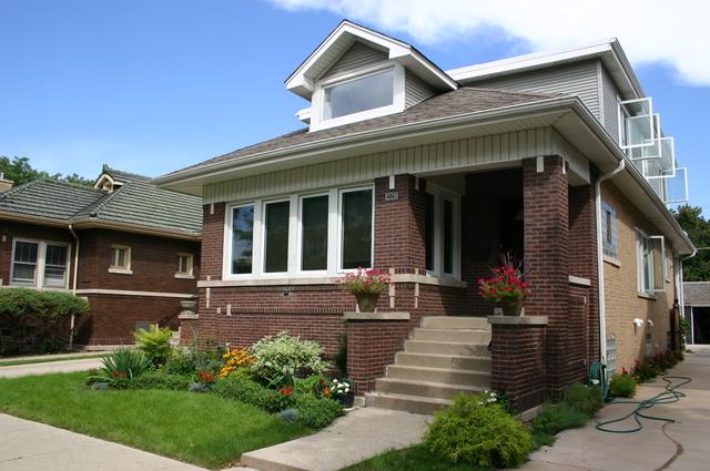 4861 N California Ave., Chicago, IL 60625
