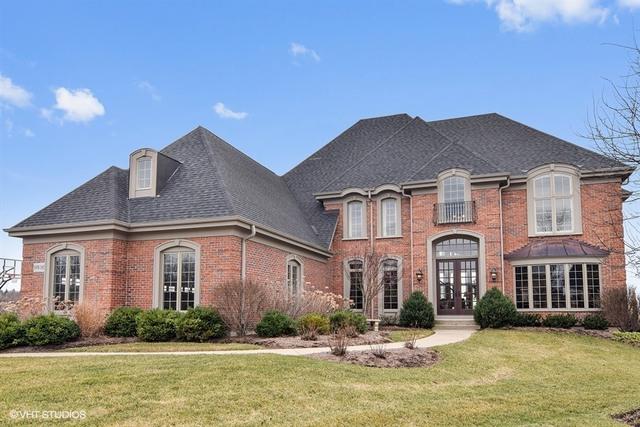 39W165 Longmeadow Ln., St. Charles, IL 60175