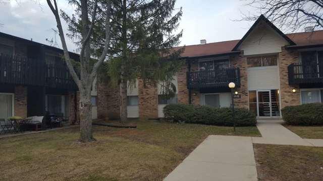 15B Kingery Quarter #107, Willowbrook, IL 60527