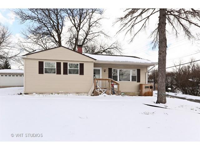 6300 Barrett St., Downers Grove, IL 60516