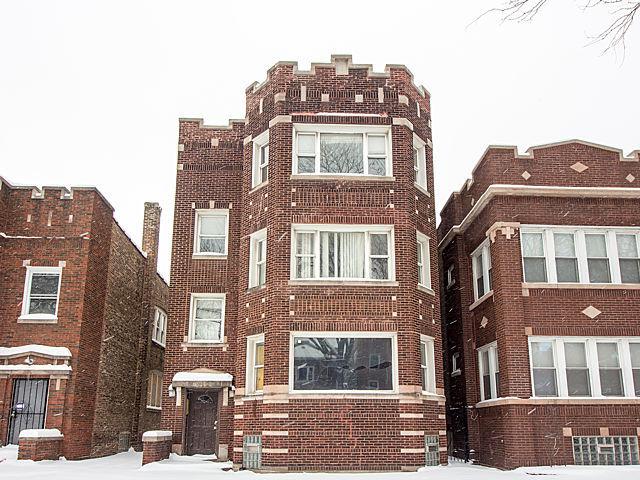 7942 S Eberhart St., Chicago, IL 60619