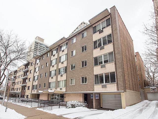 539 W Stratford Pl. #310, Chicago, IL 60657