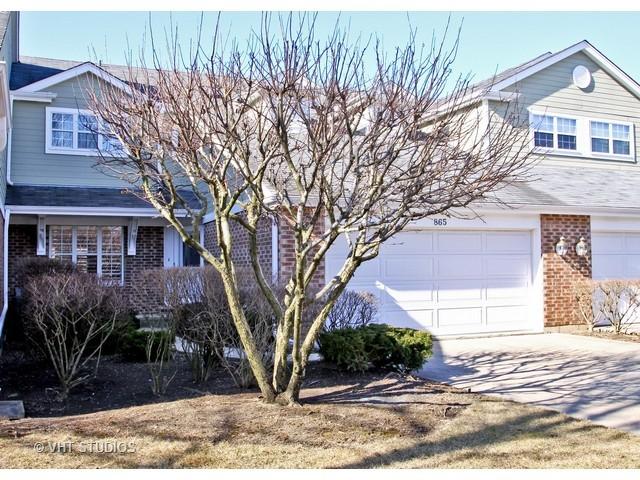 865 Winchester Ln., Northbrook, IL 60062