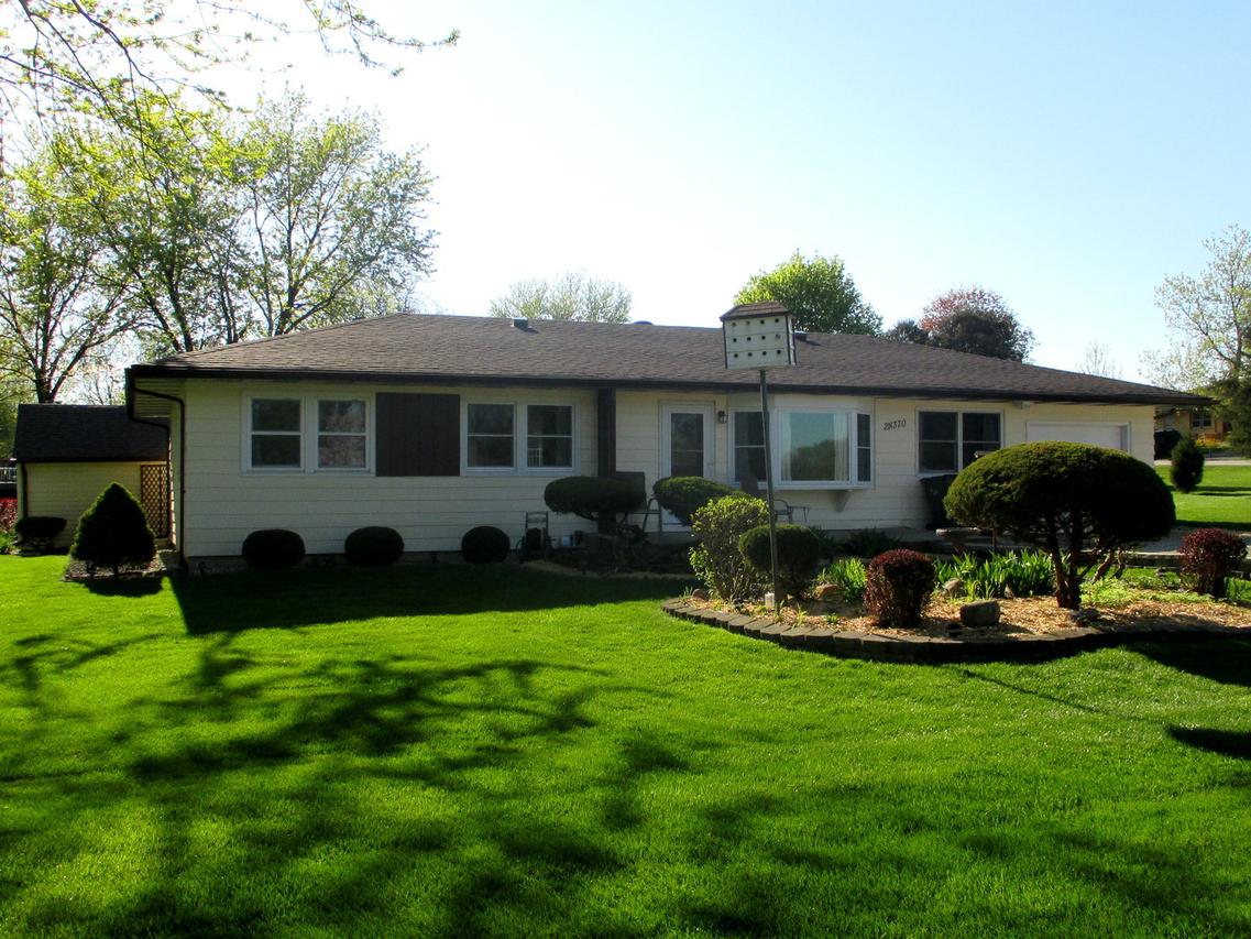 2N370 Pleasant Ave., Glen Ellyn, IL 60137