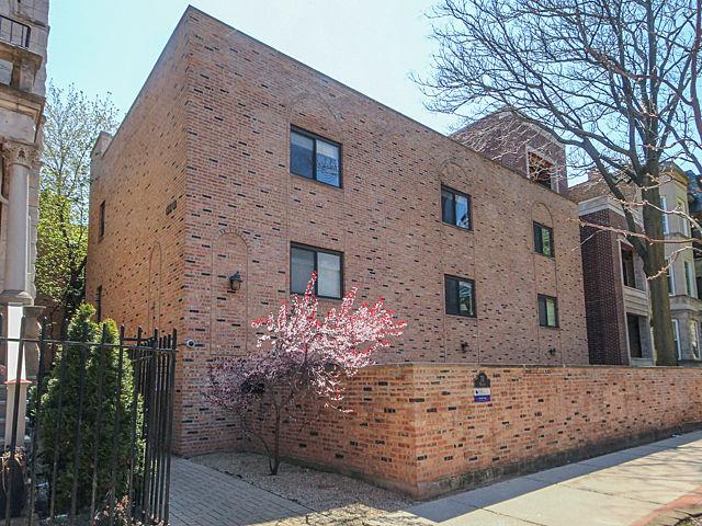 711 W Melrose St. #E3, Chicago, IL 60657