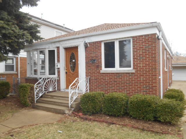 5515 N Oketo Ave., Chicago, IL 60656