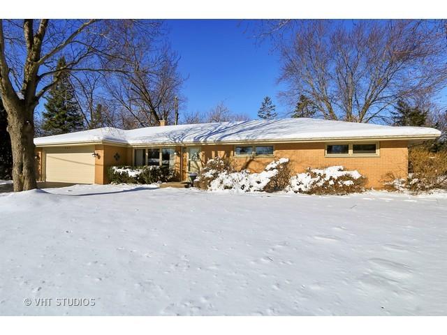 776 Greenleaf St., Gurnee, IL 60031