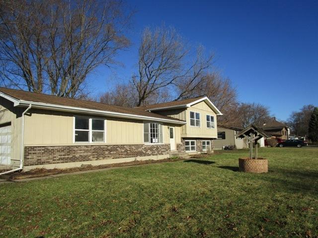 1503 N Ramble Rd., Mchenry, IL 60050