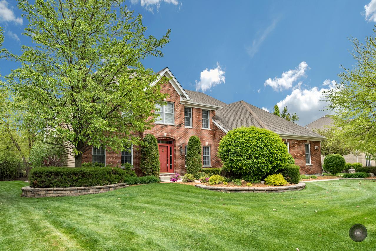 3803 Royal Portrush Dr., Naperville, IL 60564