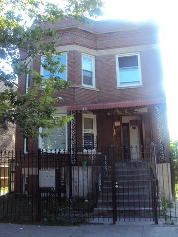 7912 S Escanaba Ave., Chicago, IL 60617