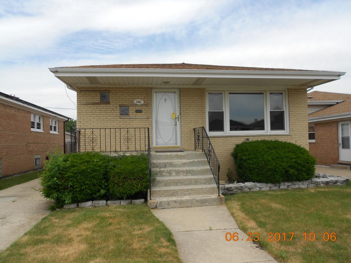 292 Calhoun Ave., Calumet City, IL 60409