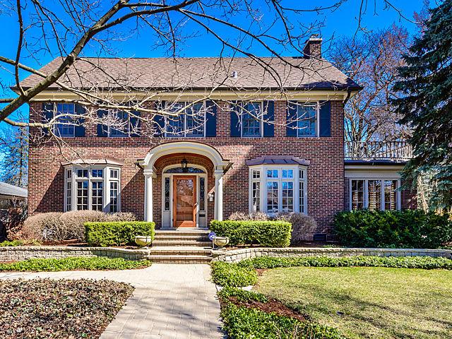 417 Sunset Ave., La Grange, IL 60525