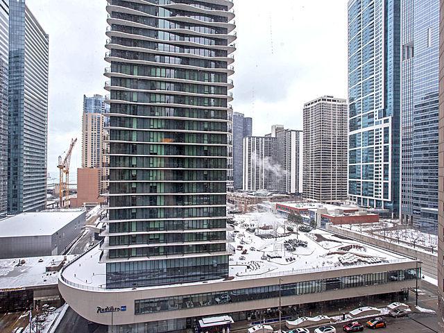 222 N Columbus Dr. #1210, Chicago, IL 60601