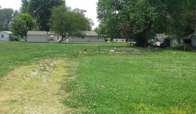 1611 S Park St., Robinson, IL 62454