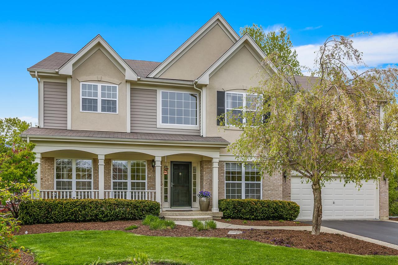 350 Old Walnut Cir., Gurnee, IL 60031