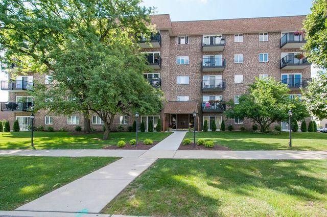 907 Curtiss St. #506, Downers Grove, IL 60515