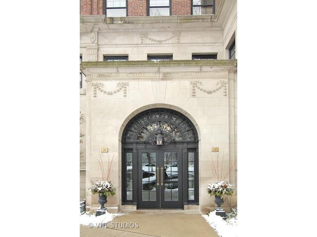 2608 N Lakeview Ave. #4D, Chicago, IL 60614