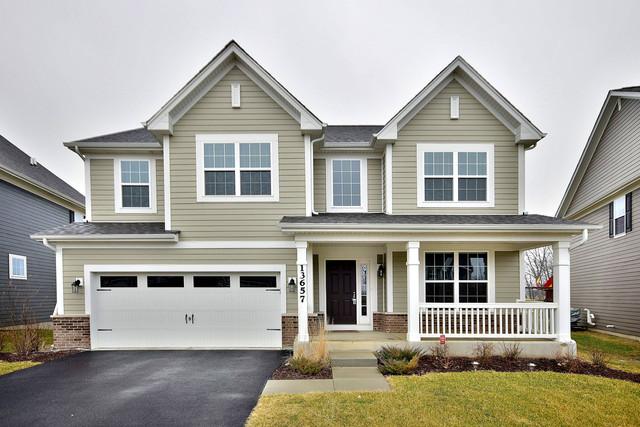 13657 Anne Dr., Lemont, IL 60439