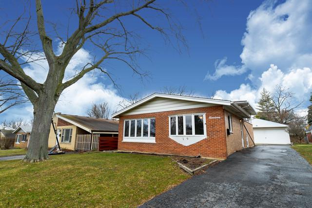 19 Norton Ave., Lemont, IL 60439