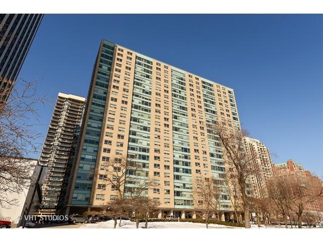 3180 N Lake Shore Dr. #3H, Chicago, IL 60657