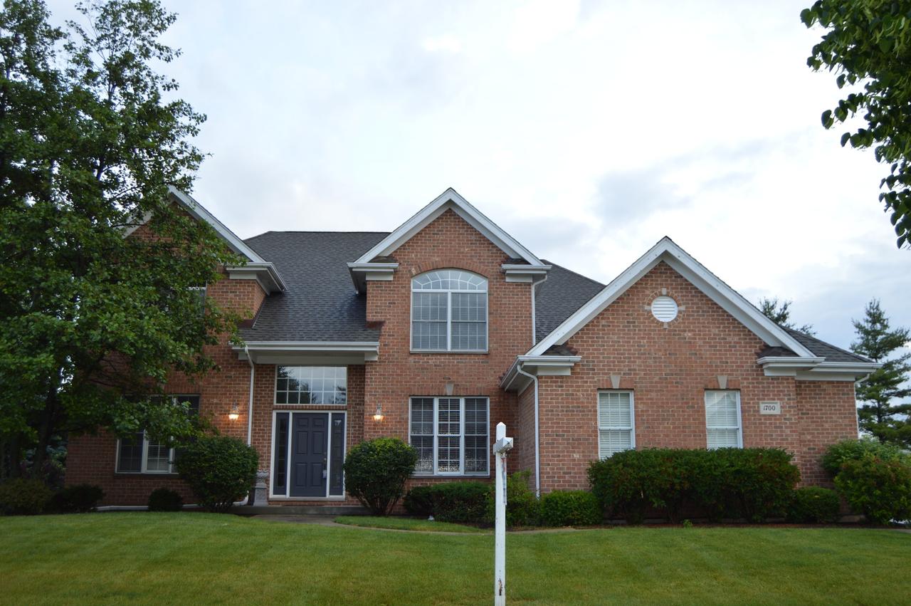 1700 Stone Ridge Ln., Algonquin, IL 60102