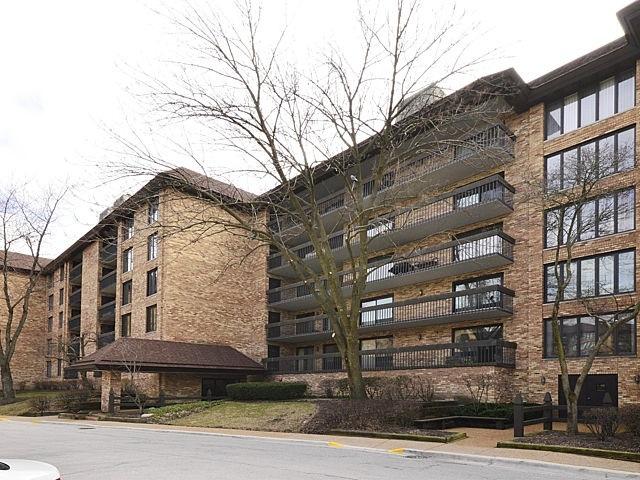 1671 Mission Hills Rd. #509, Northbrook, IL 60062