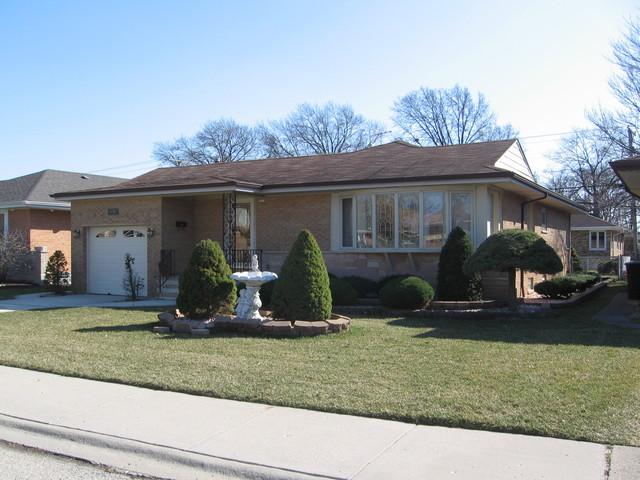 8601 W Agatite Ave., Chicago, IL 60656