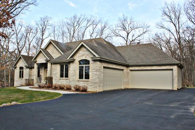 8018 Burr Oak Rd., Roscoe, IL 61073