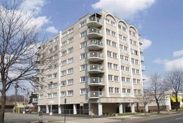 7410 W North Ave. #204, Elmwood Park, IL 60707