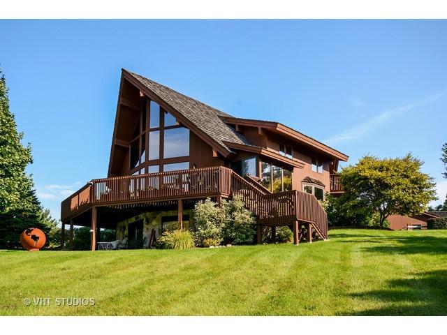 1 Lyn Ln., Barrington, IL 60010