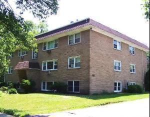 255 E Oak St. #6, Addison, IL 60101