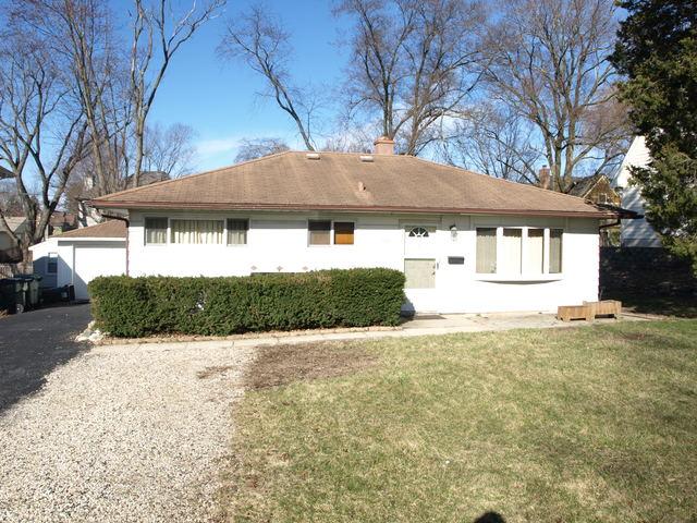 744 Division St., Barrington, IL 60010