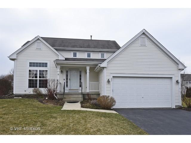 201 Manchester Ln., Barrington, IL 60010