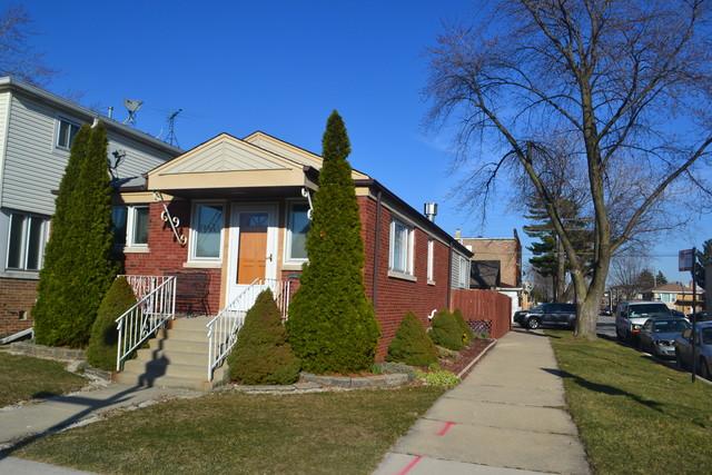 6059 S Menard Ave., Chicago, IL 60638
