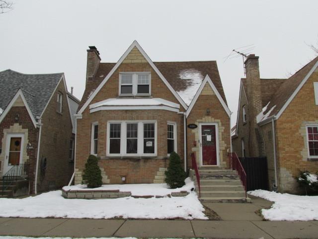 5305 N Lockwood Ave., Chicago, IL 60630