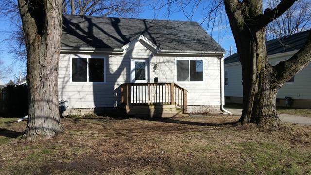 1118 Somonauk St., Sycamore, IL 60178