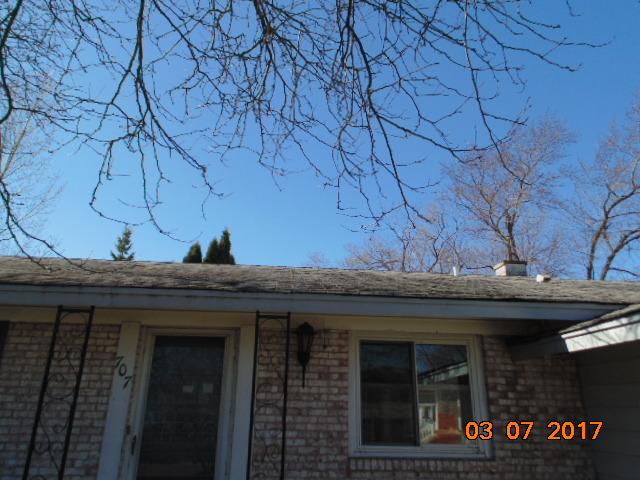 707 Dorchester Dr., Bolingbrook, IL 60440