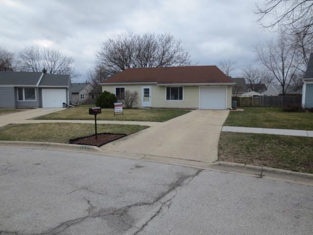 2495 Greenfield Ct., Aurora, IL 60506
