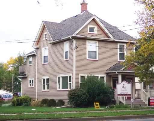 432 N Lake St., Aurora, IL 60506