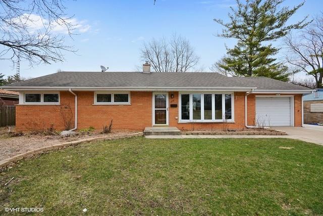 215 Hill Ave., North Aurora, IL 60542