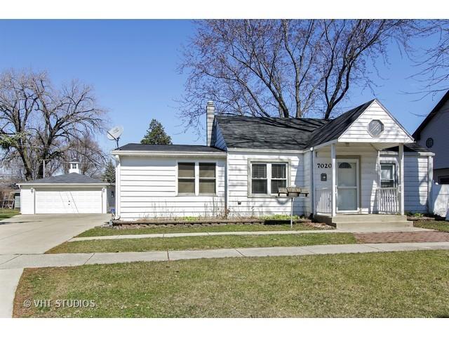 7020 W 96th Pl., Oak Lawn, IL 60453