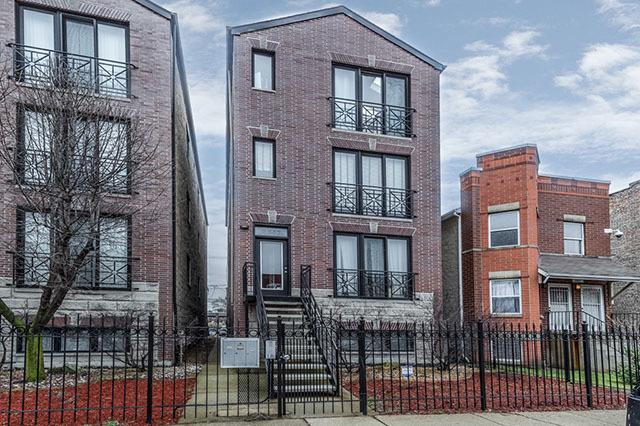 2943 W Warren Blvd. #1, Chicago, IL 60612